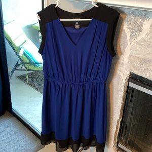 Women’s Casual Dress lightweight. Work attire. New